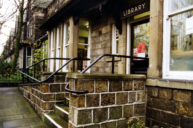 The entrance to Oakwood Branch Library on Oakwood Lane. Formerly a private house it became a library in 1955, intially combined with a police station.