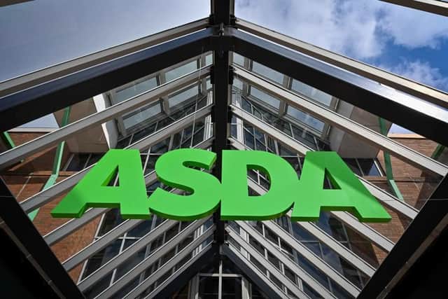 Leeds based supermarket Asda has announced guaranteed job interviews for Ukrainian refugees.
cc Asda