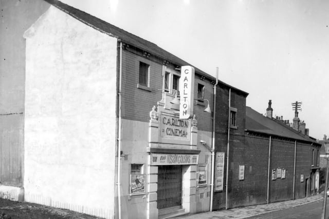 The Carlton Cinema on Carlton Street in November 1964 which seated 832 patrons. It opened in March 1920, the first film shown was 'A Tale of Two Cities' starring William Farnum. There was a Carlton Orchestra directed by George A Jackson to play live at all performances. In this view the film on show is 'Kissin Cousins' starring Elvis Presley. The cinema closed in April 1965.