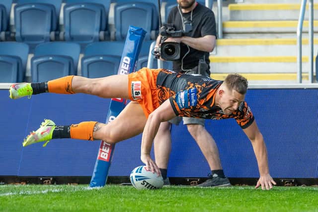 Castleford's Greg Eden scores his second try against Leeds on Satutrday. Picture: Allan McKenzie/SWpix.com.