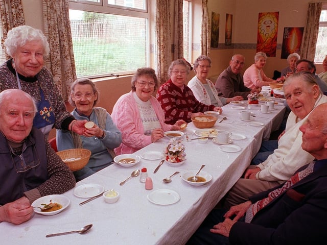 A busy Moortown Luncheon Club in April 1999.