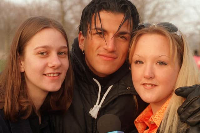 Enjoy these photo memories from around Leeds in April 1996. PIC: Mel Hulme.