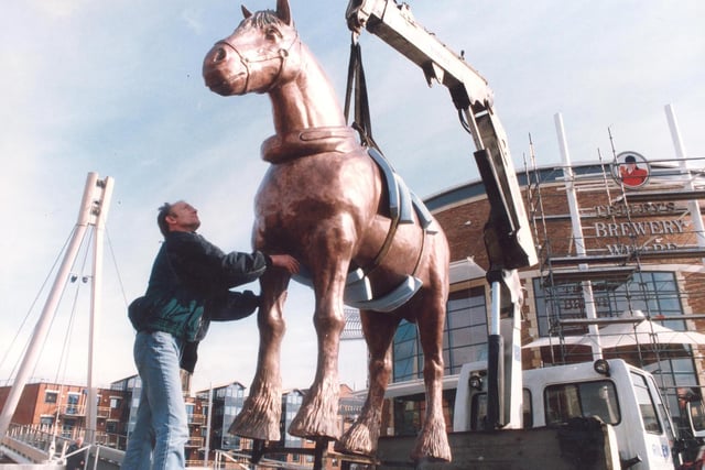 This equine attraction was set to pull in the sightseers to the Leeds waterfront. The eight foot tall copper statue was located outside the Tetley's Brewery Wharf visitor centre in March 1994. It was the work of artists Peter and Rachel Minister
