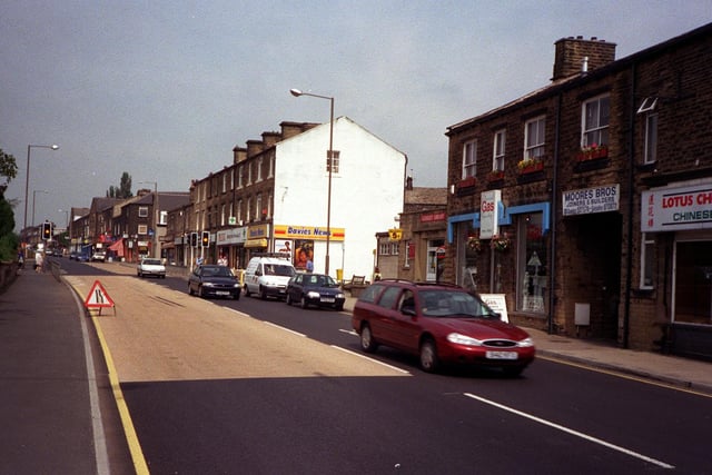 Share your memories of Guiseley in the 1990s with Andrew Hutchinson via email at: andrew.hutchinson@jpress.co.uk or tweet him - @AndyHutchYPN