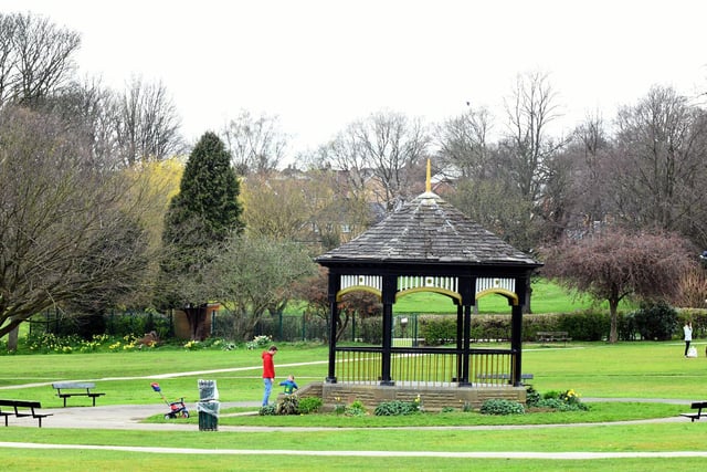 Located just six miles from Leeds city centre, Horsfoth Hall Park is ideal for a gentle stroll. There’s plenty of open parkland to cover and kids can be kept entertained by the various attractions, including an adventure playground, bowling green, cricket pitch and a Japanese formal garden.