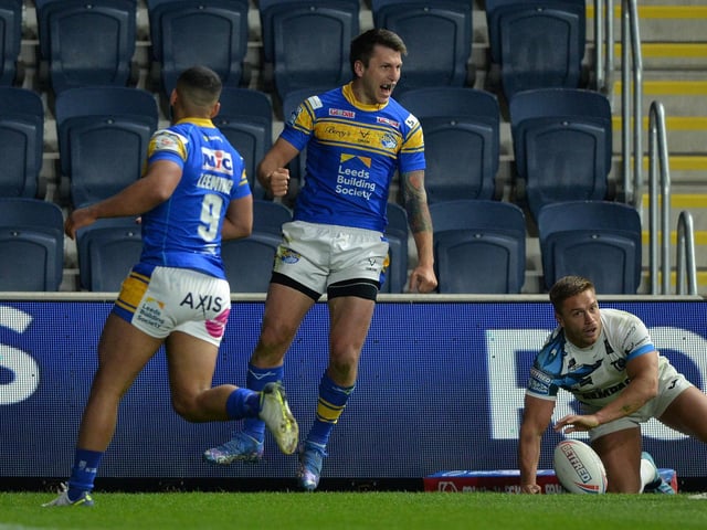 Took his - important - try well and unlucky to be denied another, but ankle injury was a big concern 6