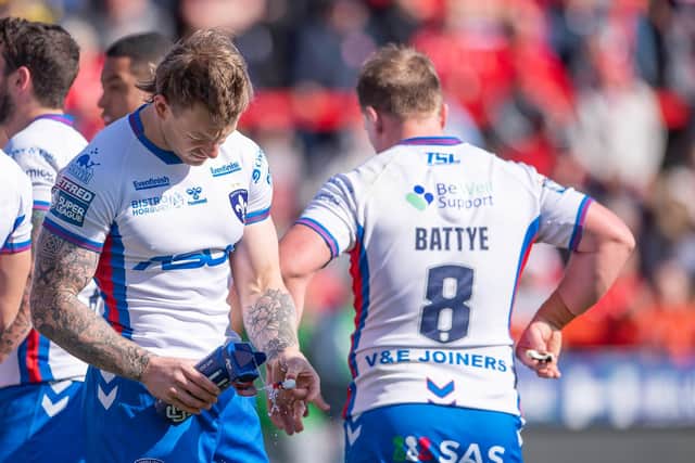 RESULT: Hull KR 32-10 Wakefield Trinity. Picture: Allan McKenzie/SWpix.com.