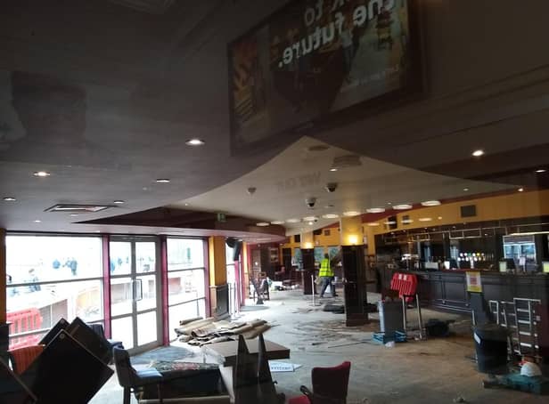 Wetherspoons, in Leeds Station, is closed and has been gutted out inside