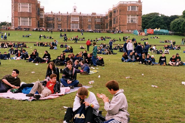 The grounds of Temple Newsam packed with spectators at the Breeze International Youth Festival in July 2000.