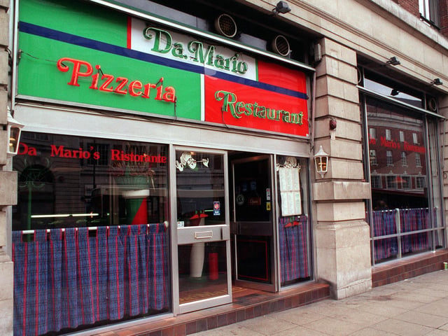 Share your memories of Leeds in May 1998 with Andrew Hutchinson via email at: andrew.hutchinson@jpress.co.uk or tweet him - @AndyHutchYPN