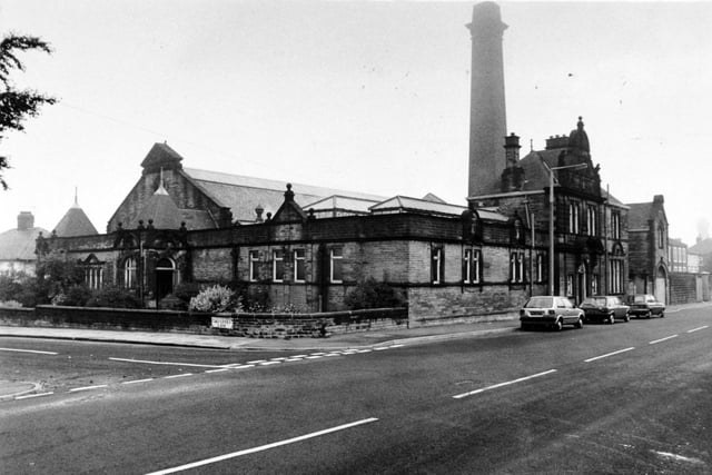 Bramley Conservative Club and Bramley baths in September 1986.