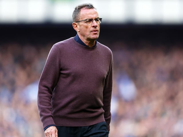 Points per game = 1.5 - Reported salary = £8,000,000