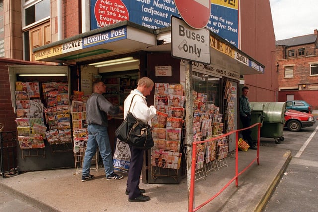 National Express kiosk,on Wellington Street was to shut down in June 1996.
