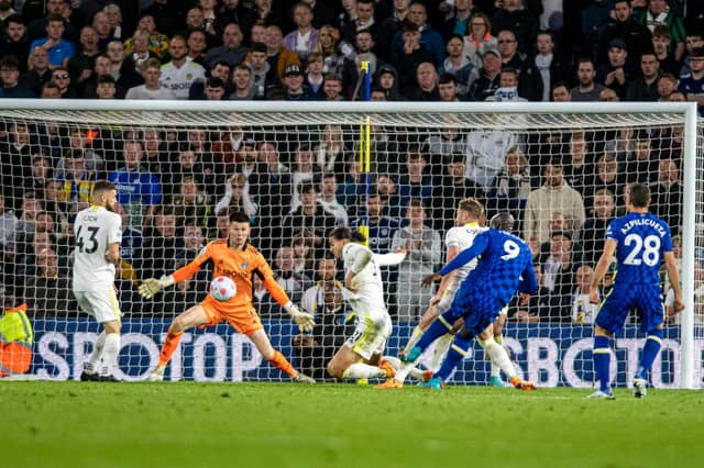MORE MISERY: Romelu Lukaku powers home Chelsea's third and final goal in Wednesday night's victory against Leeds United at Elland Road.
Picture by Tony Johnson.