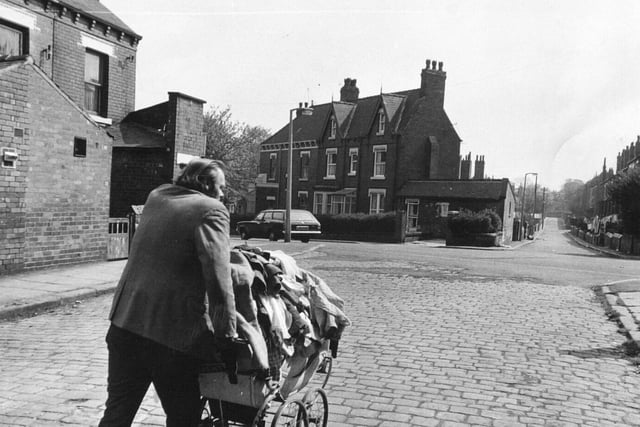 A rag and bone man walks the cobbled streets of Chapeltown in May 1972.