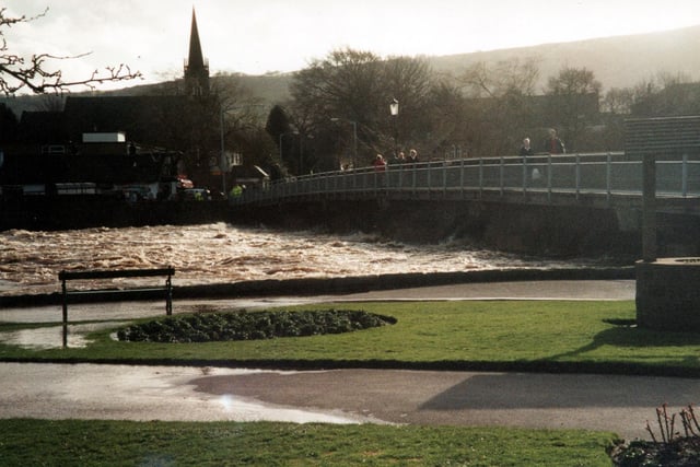The River Wharfe in full flow at the Bridge Street Bridge in Otley in April 2002.
