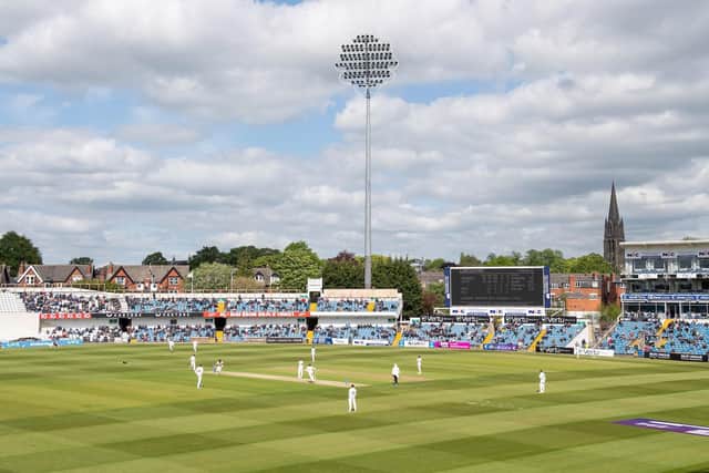Yorkshire take on Warwickshire at Headingley in the County Championship. Picture by Allan McKenzie/SWpix.com