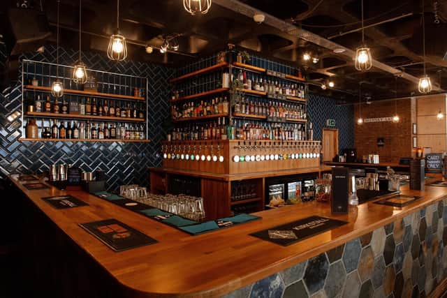 Pinnacle Gin and Beer Hall opened this week and offers a diverse selection of over 100 gins, over 20 draught lines including craft and world beers.
