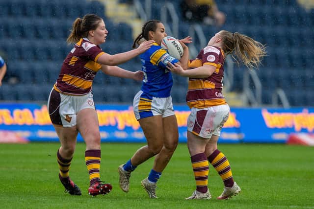 Jasmine Earnshaw-Cudjoe on the attack for Rhinos against Giants. Picture by Bruce Rollinson.