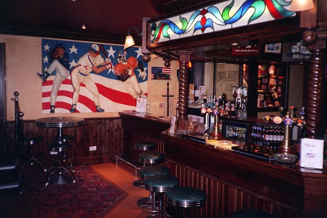 Minnesotas Bar in the Excelsior Snooker Club on Tong Road pictured in January 1999.