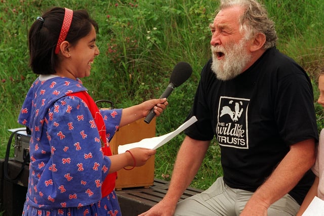 David Bellamy is interviewed by Nagina Ahamid of Burley Mathias C of E School when he visited Kirkstall Valley Nature Reserve.