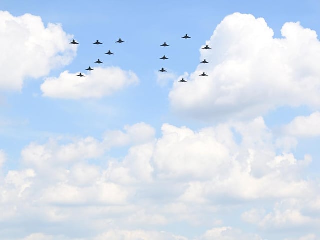 The aircraft flew in a 70 formation to mark the 70th year of the Queen's reign