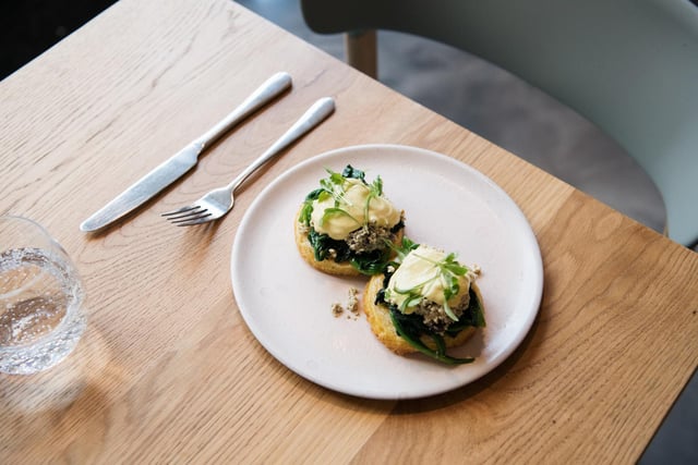 FINT has launched a bottomless brunch in time for the jubilee weekend. The brunch menu at the Nordic-style restaurant in Great George Street includes a new vegan spinach and tofu take on its popular crumpet benedict option. You can now wash it down with unlimited cava, mimosas, Bloody Mary’s, coffee negronis or drinks from Saltaire’s Brewery.