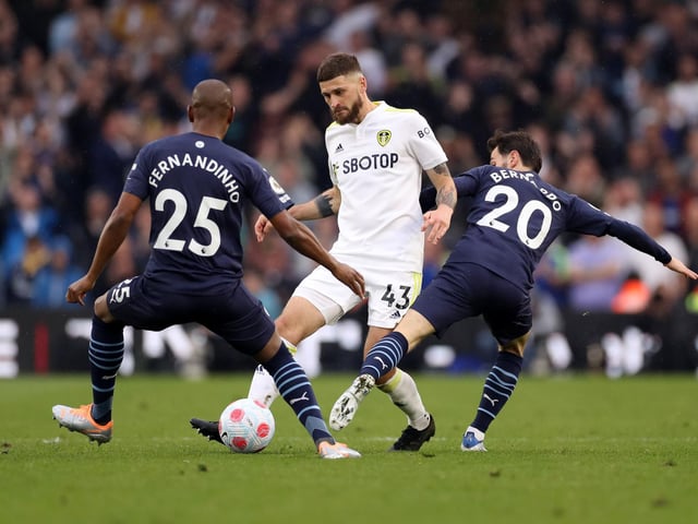 5.8 - In and out of the side, looked a frustrated man on a number of occasions when he was taken off in games. Some tidy football in a struggle and under-manned midfield.