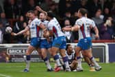 Wakefield celebrate Lee Gaskell's late try. (Picture: SWPix.com)