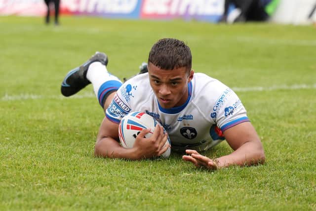 Corey Hall slides over for Wakefield. (Picture: SWPix.com)