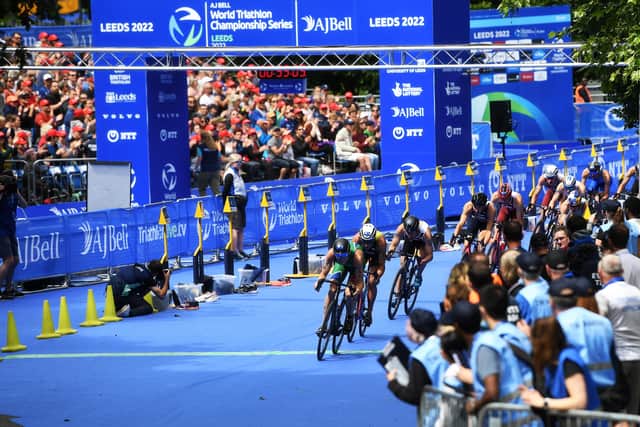 Action from the AJ Bell 2022 World Triathlon Championship Series Leeds.
(Picture: Jonathan Gawthorpe)