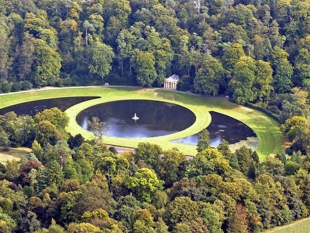 Follow the gentle banks of the River Skell down from Fountains Abbey to the garden, which has been channelled into canals, cascades and tranquil moon
ponds.
It was the monks who originally changed the course of the river up by the abbey and the Aislabies continued this work crafting the reservoirs and channels to create a scenic landscape garden.