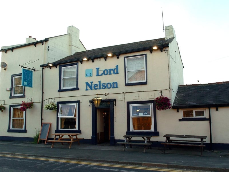 Did you ever drink in the the Lord Nelson pub on Holbeck Lane pictured in July 2004? It was already disused when it was destroyed by fire in 2011.