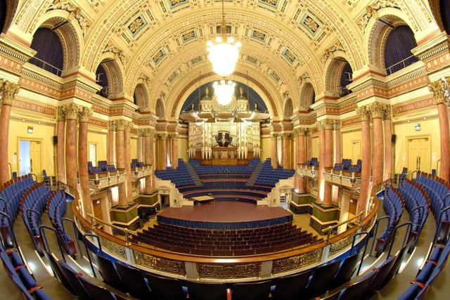 The reburbished Victoria Hall inside Leeds Town Hall in January 2006. A set of acoustic panels had transformed the sound during concerts.