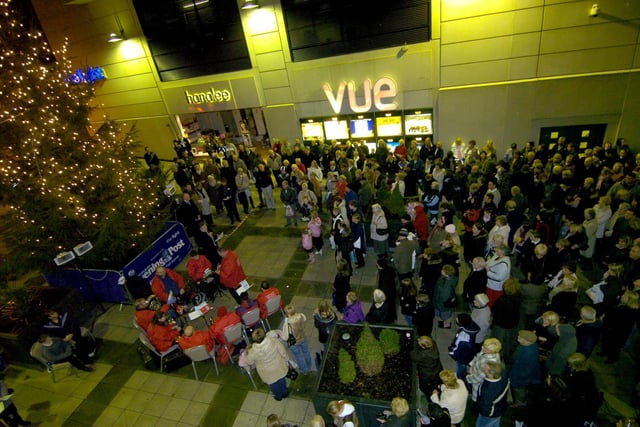 Crowds gather for the YEP's annual Light up a Life service at The Light in December 2006.