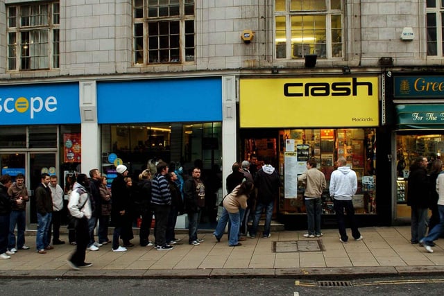 People queue to snap up Kaiser Chiefs tickets which went on sale at Crash Records in December 2007.