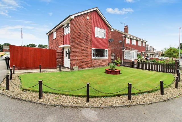This three bedroom detached house in Whinmoor is on the market for £265,000. Features include two reception rooms, a detached garage and a garden to three sides.