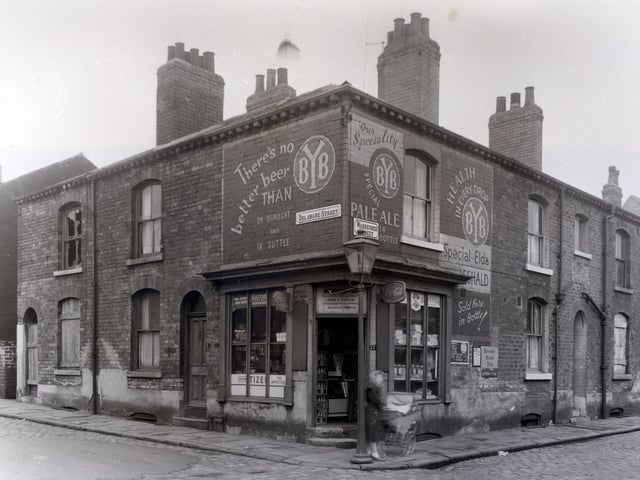 Delaware Street is on the left and Warrender Street is in the right in this photo from April 1958.
