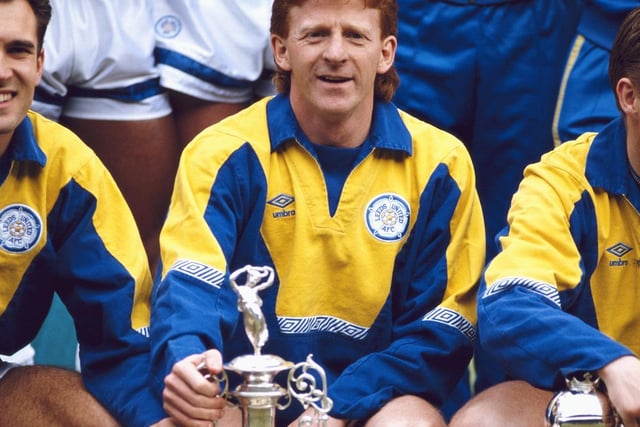 Gordon Strachan with the Football league Division One trophy for the 1991/92 season at Elland Road in May 1992.