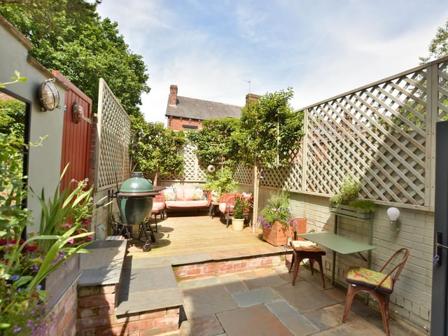 For more information about the property please head to the Manning Stainton website or call 0113 2351361.