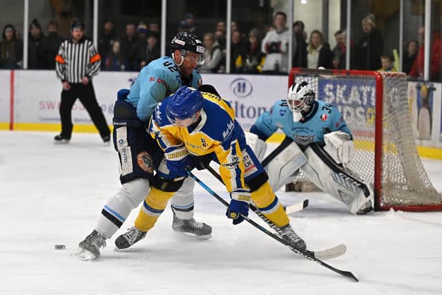 Leeds Knights and Sheffield Steeldogs will further their rivalry when they lock horns in a new three-way Yorkshire pre-season tournamnent involving new rivals, Hull Seahawks. Picture: Bruce Rollinson