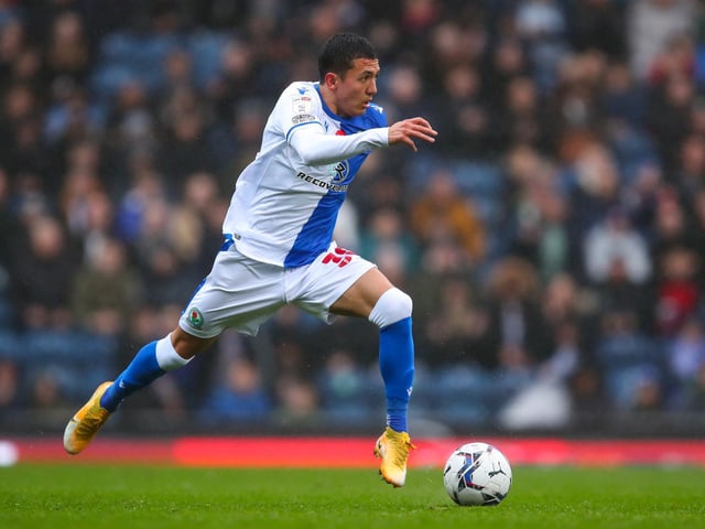 Ian Poveda is no stranger to the inner workings at Thorp Arch having rehabbed himself back to full fitness following a nasty injury whilst on loan at Blackburn Rovers. Poveda did return to Ewood Park briefly at the end of the season but will report back in his Leeds tracksuit on Monday morning (Photo by Robbie Jay Barratt - AMA/Getty Images)