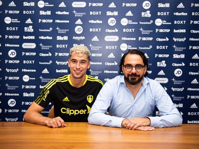 Marc Roca joins up with his new teammates for the first time on Monday after sealing a £10 million transfer from Bayern Munich. Fellow new additions Brenden Aaronson and Rasmus Kristensen have been given an additional week off due to international commitments throughout June (Image: Leeds United)