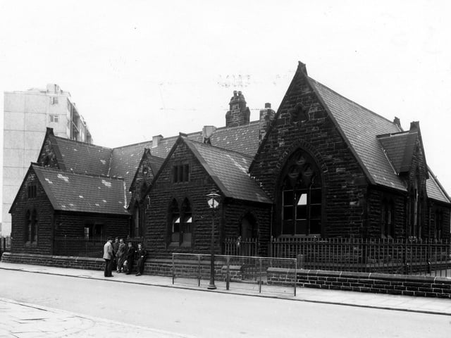 St Stephens School in May 1960. This is the side which was on Accommodation Road. The other side faced onto Nippet Lane, this was the junction where the two roads joined.