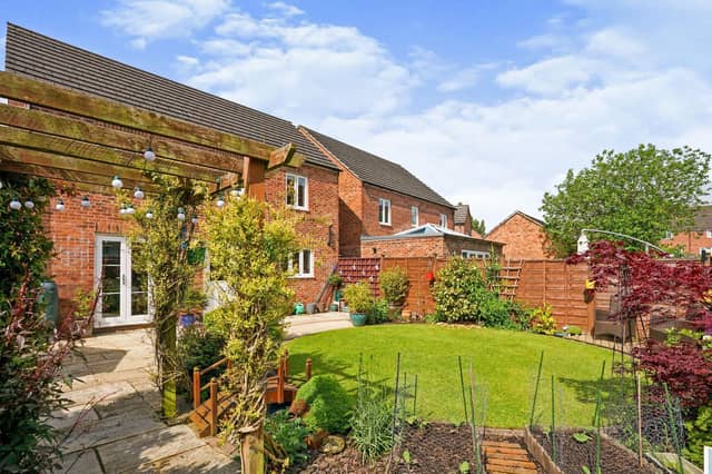 This four bed detached home in Lower Wortley was recently put on the market for an asking price of £360,000.