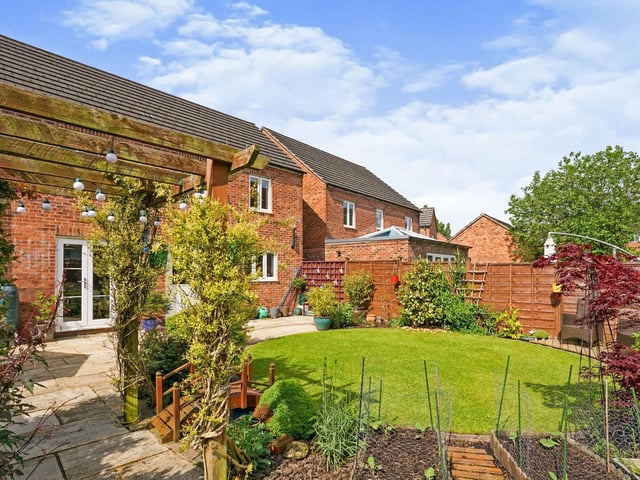 This four bed detached home in Lower Wortley was recently put on the market for an asking price of £360,000.