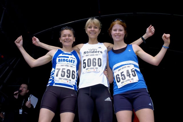 1,2,3. Pictured female runners, 1st Tracey Morris (centre) with second Pauline Munroe (left) and third Sarah Graham (right).