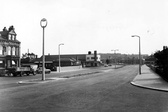 Share your memories of Crossgates in the 1950s with Andrew Hutchinson via email; at: andrew.hutchinson@jpress.co.uk or tweet him - @AndyHutchYPN