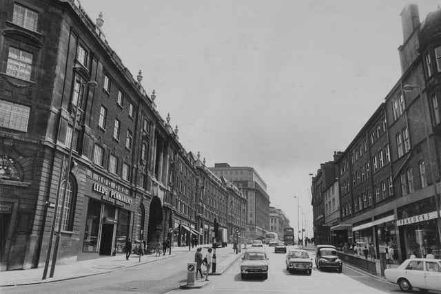The Headrow in June 1971.