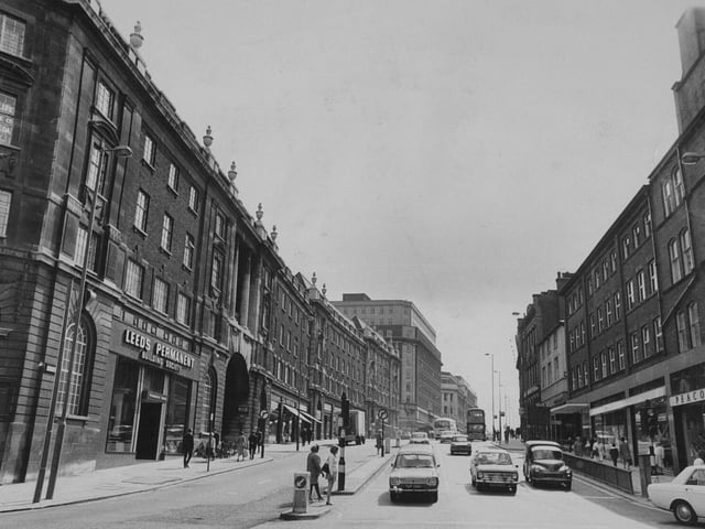 The Headrow in June 1971.